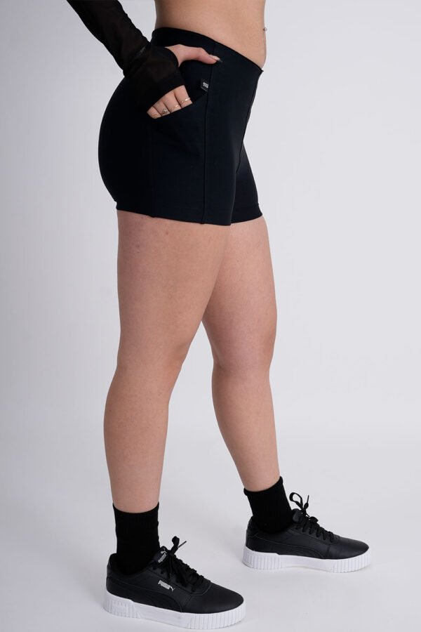 Short Básico - Image 2